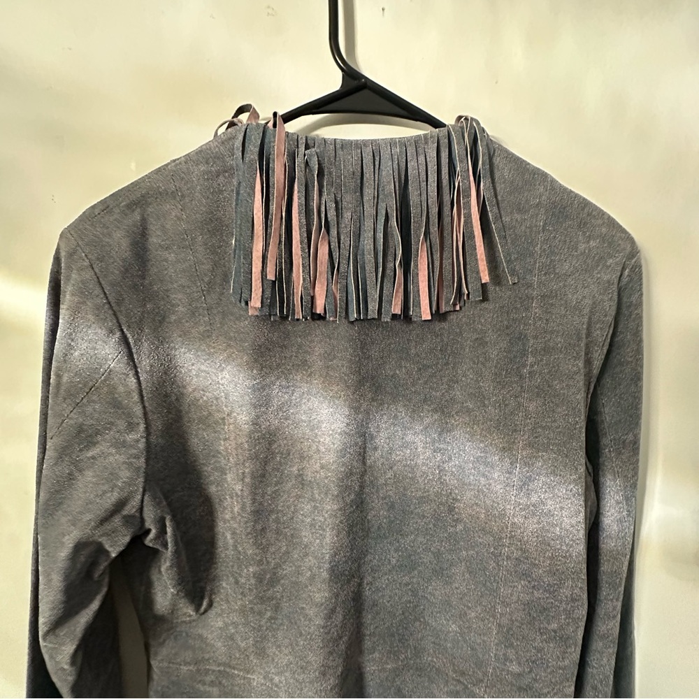 Wilsons Leather Gray Fringe Jacket - Picture 14 of 15